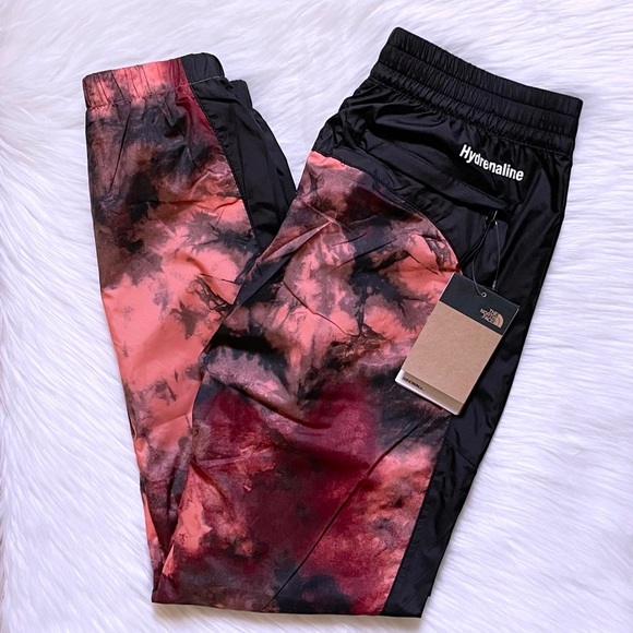 The North Face Women’s Printed Hydrenaline Pants - Picture 7 of 10